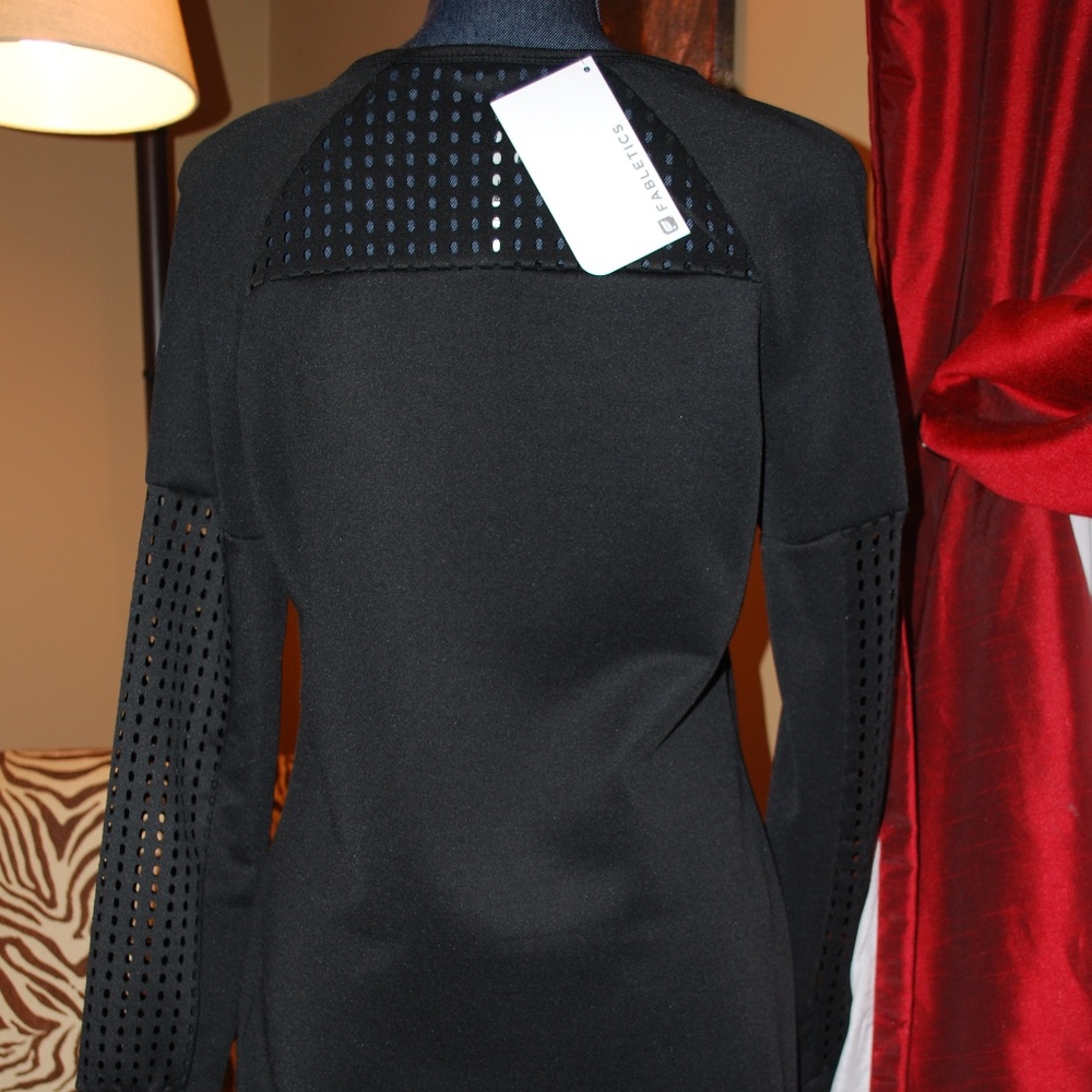 NWT FABLETICS Tilly longsleeve mini dress - Picture 4 of 7